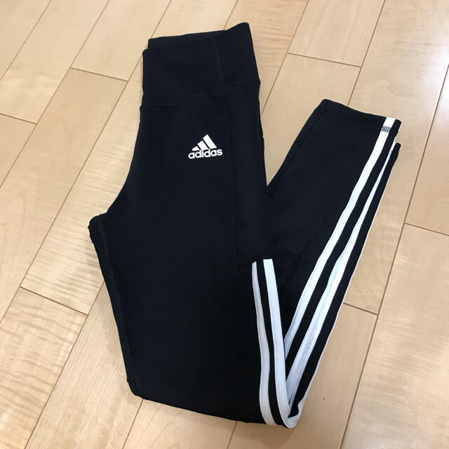 adidas(アディダス)のadidas レギンス　スパッツ　3本ライン　Lサイズ レディースのレッグウェア(レギンス/スパッツ)の商品写真