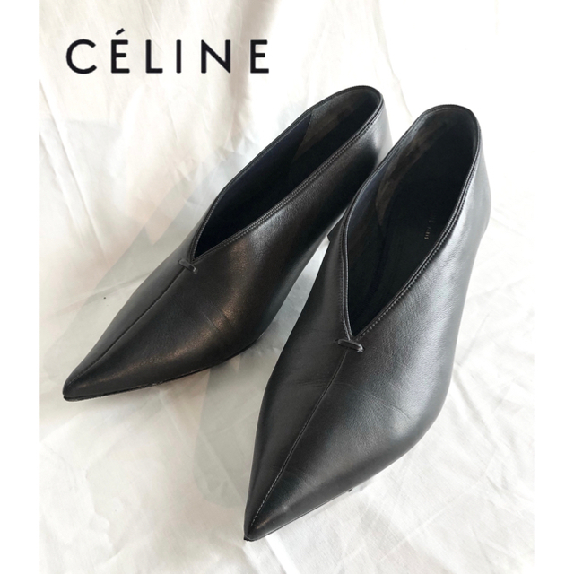 celine - 美品◇CELINE エッセンシャル Vネック パンプス 38 セリーヌ