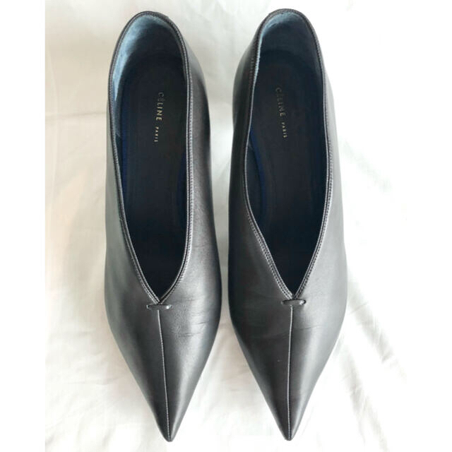 celine - 美品◇CELINE エッセンシャル Vネック パンプス 38 セリーヌ