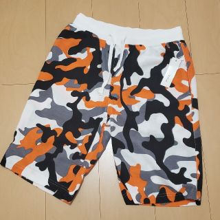 迷彩 ハーフパンツ 短パン オレンジ 橙 新品未使用 セール！！(ショートパンツ)