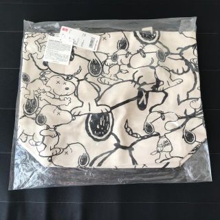 ユニクロ(UNIQLO)のKAWS×PEANUTS トートバッグ(その他)