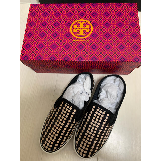 Tory Burch(トリーバーチ)の値下げ新品トリーバーチシューズ レディースの靴/シューズ(スリッポン/モカシン)の商品写真