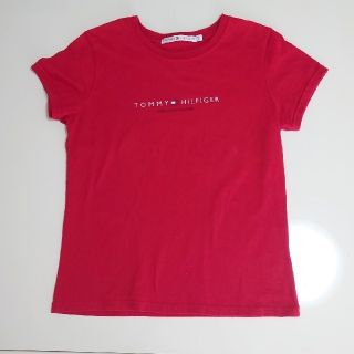 トミーヒルフィガー(TOMMY HILFIGER)のトミーヒルフィガー　Ｔシャツ　赤(Tシャツ(半袖/袖なし))