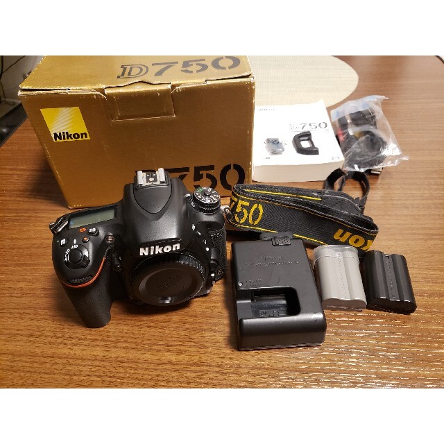 保証有】NIKON D750 ボディ ショット数9140 ニコン 一眼レフ