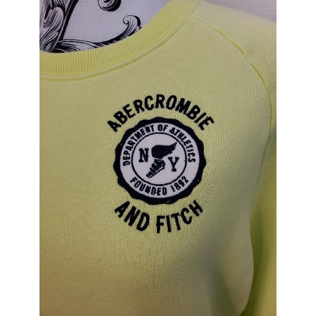 Abercrombie&Fitch(アバクロンビーアンドフィッチ)のabercrombie&fitch レディース トップス レディースのトップス(Tシャツ(長袖/七分))の商品写真