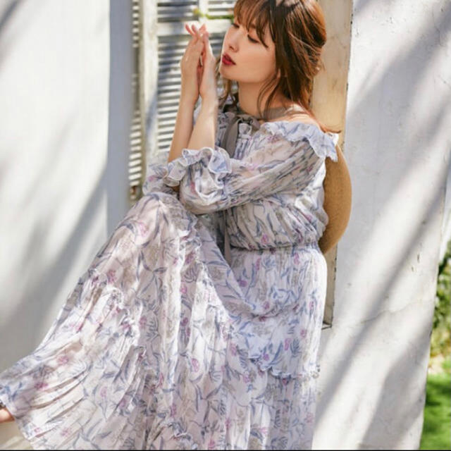 Her lip to Dream Floral Long Dress
