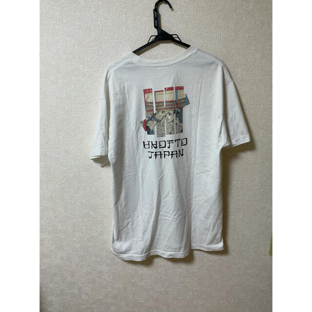 UNDEFEATED(アンディフィーテッド)の《即決価格》UNDEFEATED 浮世絵tシャツ2枚セット メンズのトップス(Tシャツ/カットソー(半袖/袖なし))の商品写真