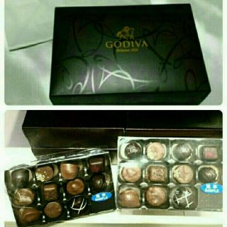 専用★ラッピングあり！未開封☆GODIVA ゴディバ 限定ボックス22粒入り(菓子/デザート)