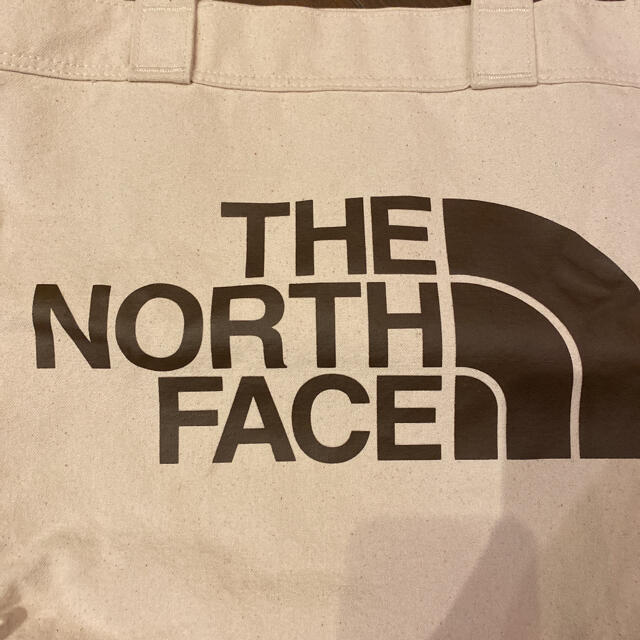 THE NORTH FACE(ザノースフェイス)のノースフェイストートバック　　ぐみ様専用 レディースのバッグ(トートバッグ)の商品写真