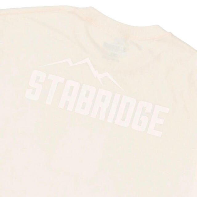 【Mサイズ】 THE APARTMENT STABRIDGE TEE ナチュラル メンズのトップス(Tシャツ/カットソー(半袖/袖なし))の商品写真