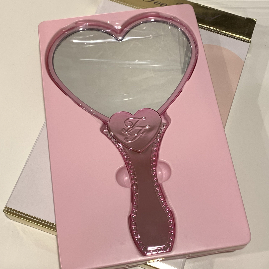 Too Faced(トゥフェイス)のToo Faced メタリック ハンド ミラー レディースのファッション小物(ミラー)の商品写真