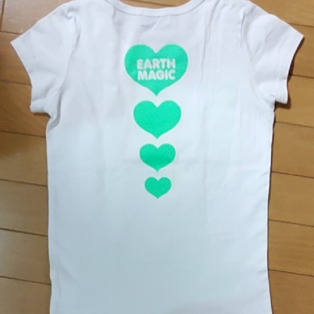 EARTHMAGIC(アースマジック)のアースマジック　Tシャツ　140 キッズ/ベビー/マタニティのキッズ服女の子用(90cm~)(Tシャツ/カットソー)の商品写真