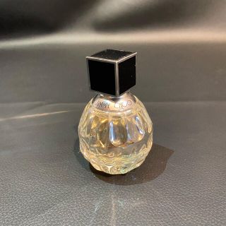 ジミーチュウ(JIMMY CHOO)のジミー チュウ オードトワレ 40ml(香水(女性用))