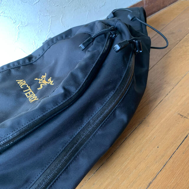 ARC'TERYX - アークテリクス クイバー ワンショルダーの通販 by ARC'TERYX - アークテリクス クイバー ワンショルダーの通販 by