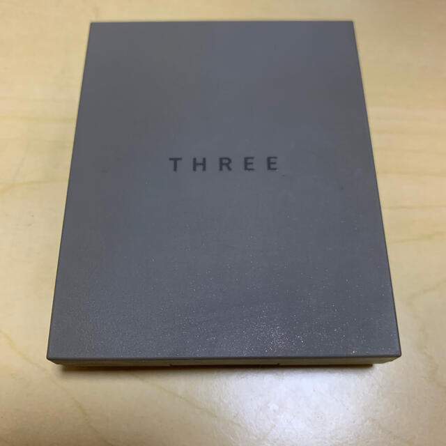 THREE(スリー)のTHREE シマリンググローデュオ コスメ/美容のベースメイク/化粧品(アイシャドウ)の商品写真