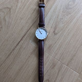 ダニエルウェリントン(Daniel Wellington)の【☆美品☆】ダニエルウェリントン 腕時計 レザーブラウン 白盤 32mm(腕時計)