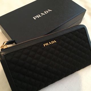 プラダ(PRADA)の送料無料新品PRADAプラダジップ長財布黒ブランド財布(財布)