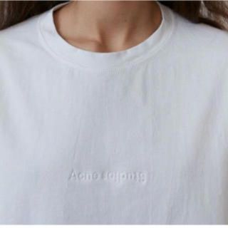 アクネ(ACNE)のAcne Studious アクネ ストゥディオス エンボスロゴ Tシャツ(Tシャツ(半袖/袖なし))