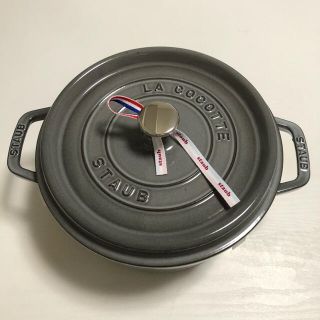 ストウブ(STAUB)の新品　ストウブ ココット ラウンド 24cm 3.8L グラファイト(鍋/フライパン)