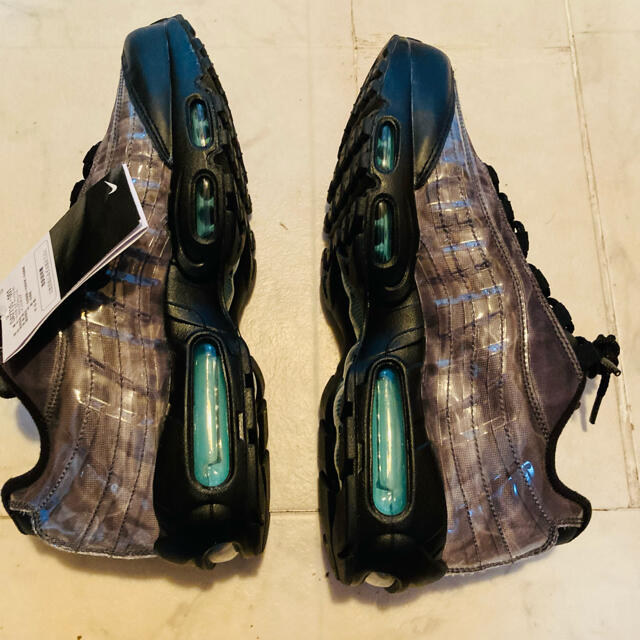 NIKE(ナイキ)のエアマックス95DNA メンズの靴/シューズ(スニーカー)の商品写真