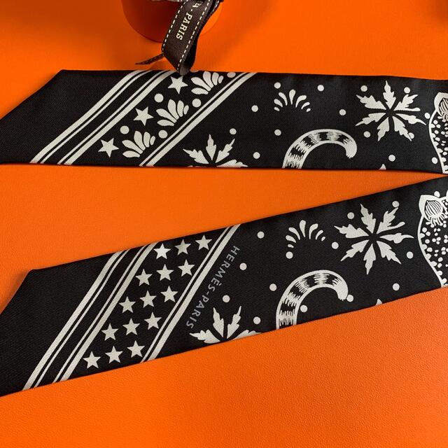 Hermes(エルメス)のツイリー レディースのファッション小物(バンダナ/スカーフ)の商品写真