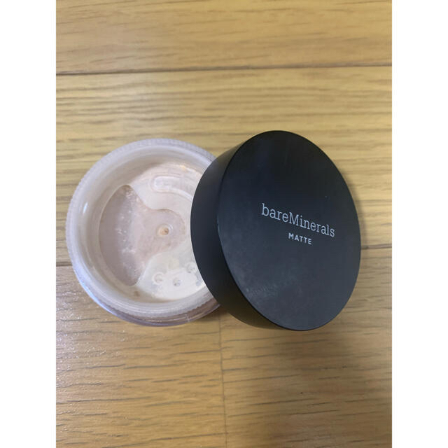 bareMinerals(ベアミネラル)のベアミネラル  マットファンデーション コスメ/美容のベースメイク/化粧品(ファンデーション)の商品写真