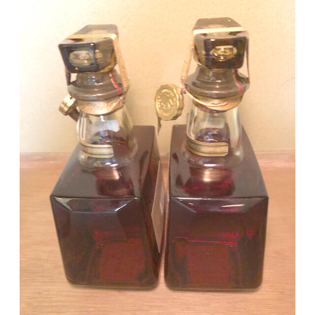 サントリー(サントリー)の新品　サントリー　ウイスキー　ローヤル15年　ゴールドラベル　750ml 2本 食品/飲料/酒の酒(ウイスキー)の商品写真