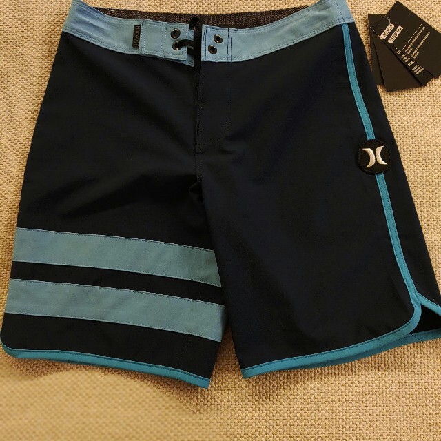 Hurley(ハーレー)のHurley 水着　新品　未使用 キッズ/ベビー/マタニティのキッズ服男の子用(90cm~)(水着)の商品写真