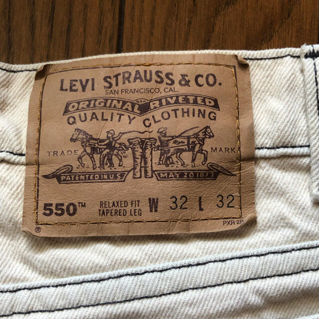 Levi's(リーバイス)のリーバイス　ハーフパンツ・32インチ メンズのパンツ(ショートパンツ)の商品写真