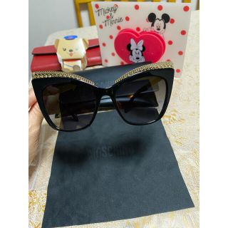 モスキーノ サングラスの通販 44点 | MOSCHINOを買うならラクマ