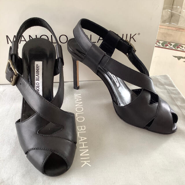 MANOLO BLAHNIK(マノロブラニク)の新品!憧れのマノロブラニク オープントゥ 極上カーフ バックストラップ 22㎝ レディースの靴/シューズ(サンダル)の商品写真