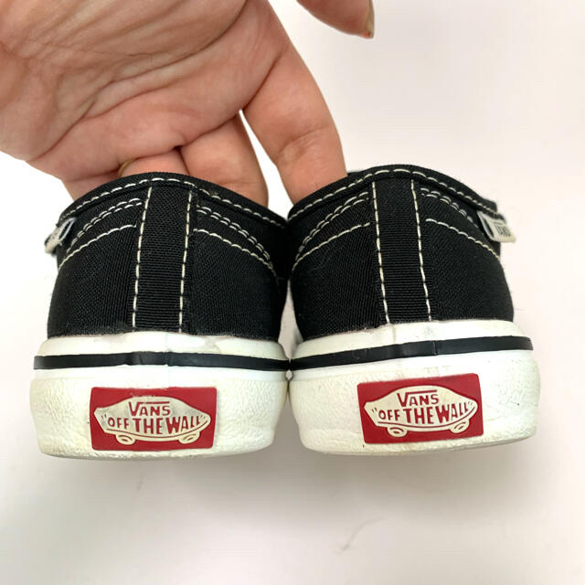 VANS(ヴァンズ)のkei様専用美品 VANS ヴァンズ スニーカー 17㎝ 黒 キッズ キッズ/ベビー/マタニティのキッズ靴/シューズ(15cm~)(スニーカー)の商品写真