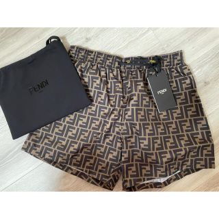 フェンディ 水着(メンズ)の通販 7点 | FENDIのメンズを買うならラクマ