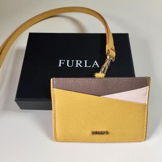 フルラ(Furla)のFURLA パスケース(名刺入れ/定期入れ)