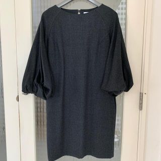 アドーア(ADORE)の美品　ADORE  ワンピース(ひざ丈ワンピース)