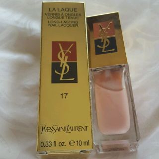 イヴサンローランボーテ(Yves Saint Laurent Beaute)の【未使用／送料込】YSLネイル LA LAQUE(マニキュア)