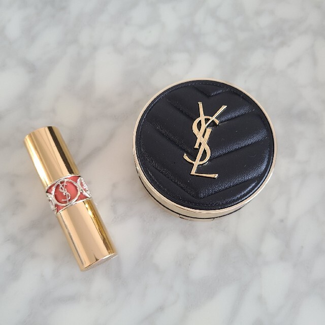 Yves Saint Laurent Beaute(イヴサンローランボーテ)のイヴサンローラン クッションファンデーション　リップ　口紅 コスメ/美容のベースメイク/化粧品(ファンデーション)の商品写真
