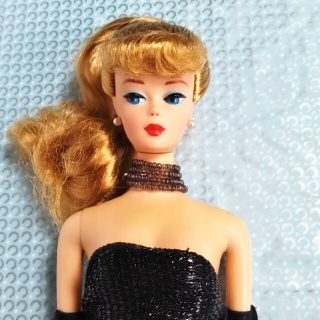 バービー(Barbie)のバービー復刻版　人形　ドール　ブロンド（金髪）ソロ・インザ・スポットライト　(ぬいぐるみ/人形)