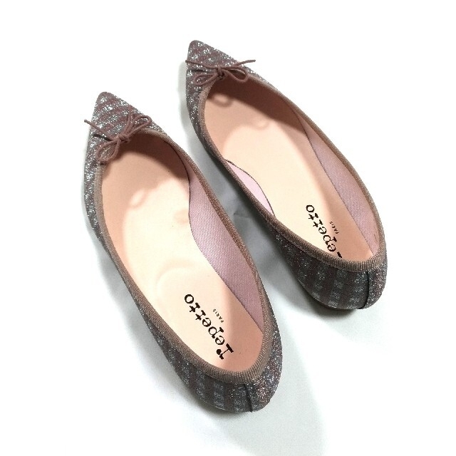 repetto(レペット)の新品　レペット 38.5 (24cm) ギンガムチェック　キラキラのラメ レディースの靴/シューズ(バレエシューズ)の商品写真