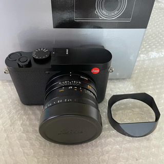 ライカ(LEICA)の美品 ライカ LEICA Q2 国内版 使用回数僅か レンズフィルター付き(コンパクトデジタルカメラ)