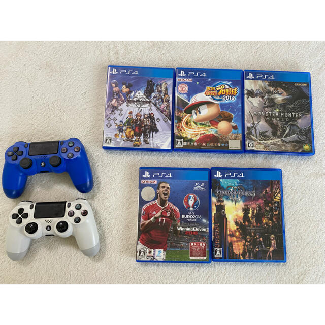 PlayStation4(プレイステーション4)のPS4コントローラー　ソフト エンタメ/ホビーのゲームソフト/ゲーム機本体(その他)の商品写真