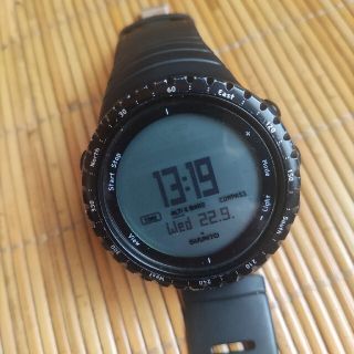 スント(SUUNTO)のスント　コア　オールブラック(腕時計(デジタル))