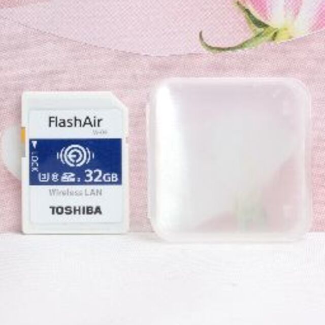 ほぼ未使用品 TOSHIBA 東芝 FlashAir 32GB フラッシュエアー