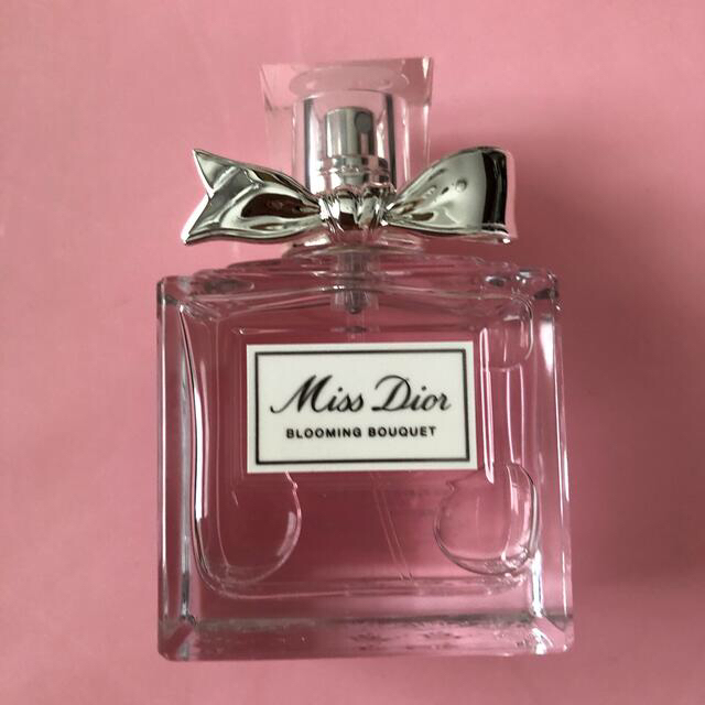 Dior(ディオール)のDior ディオール　香水 missdior ミスディオール コスメ/美容の香水(香水(女性用))の商品写真