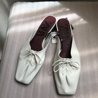 ザラ(ZARA)の新品✴︎ザラ ZARA リボンリアルレザーミュール(ミュール)