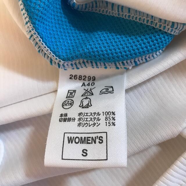 NIKE(ナイキ)のお値下げ　ナイキ　トップス レディースのトップス(Tシャツ(半袖/袖なし))の商品写真