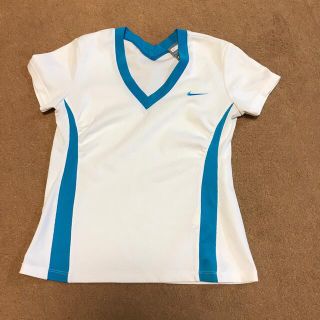 ナイキ(NIKE)のお値下げ　ナイキ　トップス(Tシャツ(半袖/袖なし))