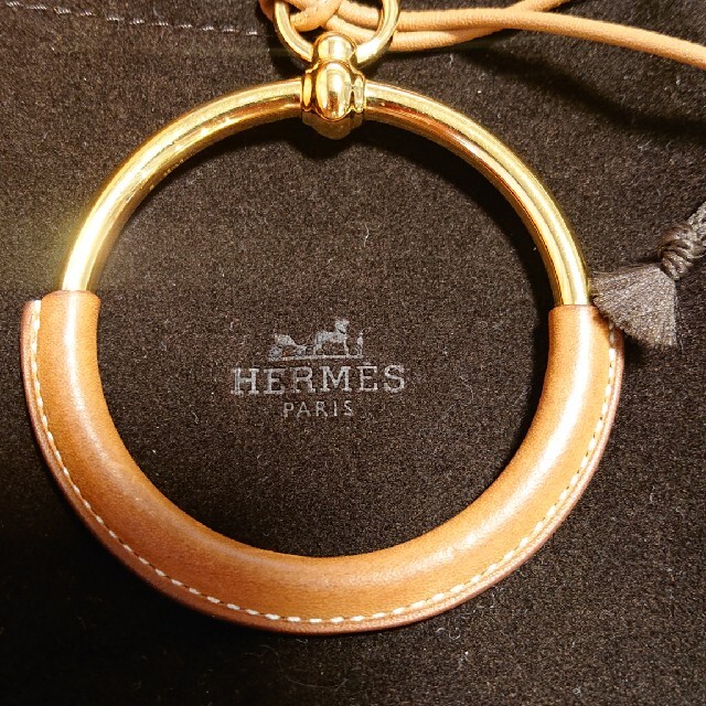 Hermes(エルメス)のエルメス HERMES ループグラン loop grand ゴールド 茶色  レディースのアクセサリー(ネックレス)の商品写真
