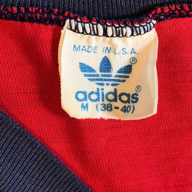 adidas(アディダス)のadidas Tシャツ ビンテージアディダス チェストボーダー 3本ライン メンズのトップス(Tシャツ/カットソー(半袖/袖なし))の商品写真