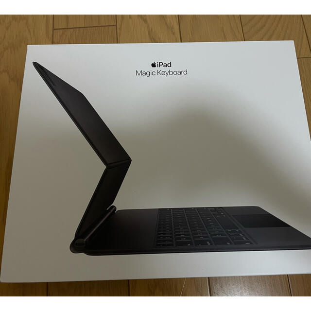 Apple(アップル)のApple 12.9インチiPad Pro 用Magic Keyboard スマホ/家電/カメラのPC/タブレット(その他)の商品写真